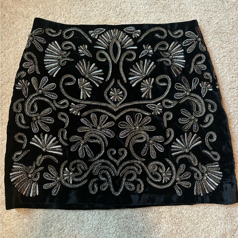 Alice and olivia beaded mini skirt NWOT